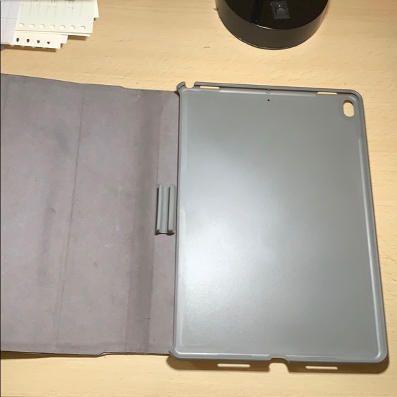 Ipad case - Picture 2 of 3